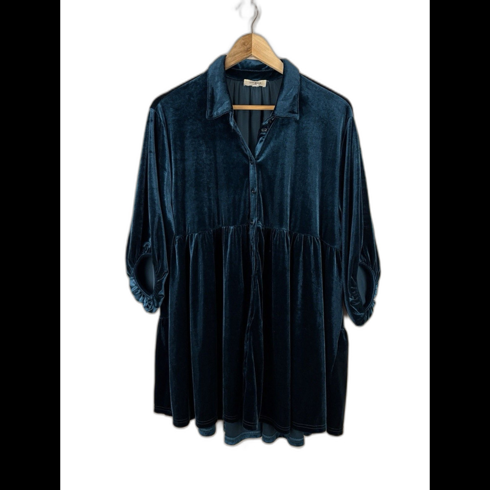 Umgee Dark Blue Velvet Shirt Dress Tunic Button Down Size Small Classic Holiday